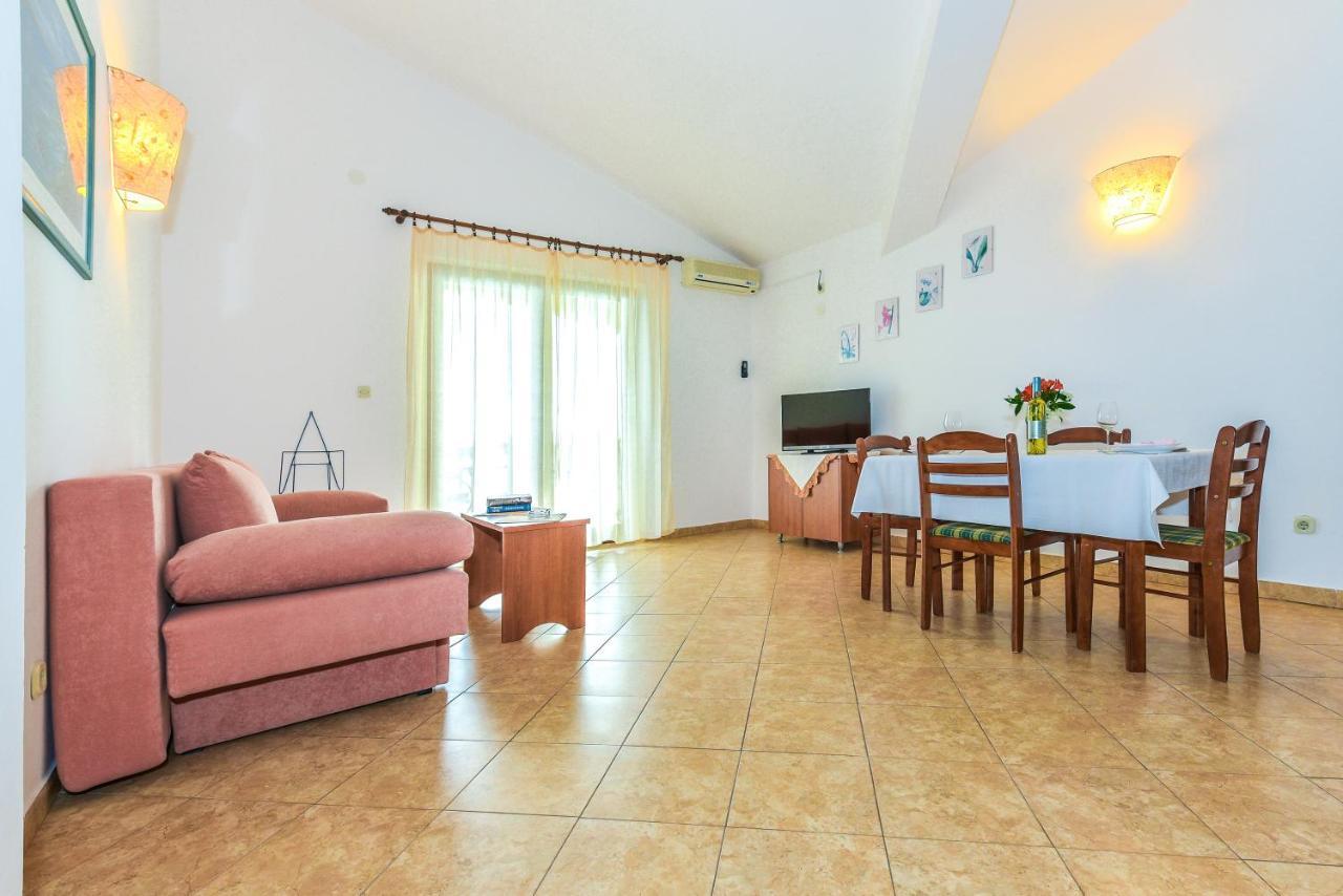 Apartments Adria Biograd Na Moru Eksteriør billede